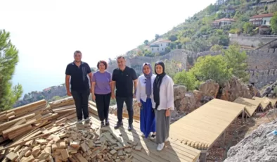 Alanya Kalesi’nin yayalaştırma projesinin son etabında çalışmalar sürüyor