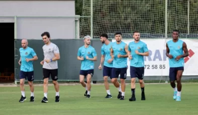 Corendon Alanyaspor, Adana Demirspor maçı hazırlıklarına başladı