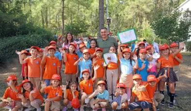 Hayvanları Koruma Günü’nde çocuklardan hayvanlara ziyaret