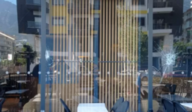 Mahmutlar’daki Starbucks’a saldırı