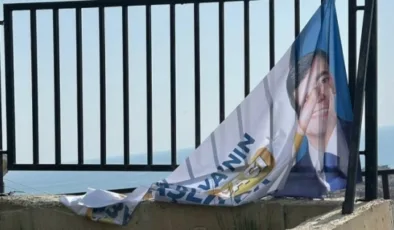 Alanya’da Hakan Tütüncü’nün pankartlarına çirkin saldırı