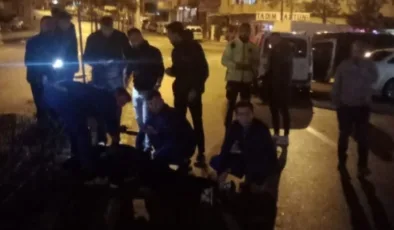 Alanya’da elektrik direğine çarpan sürücü ağır yaralandı
