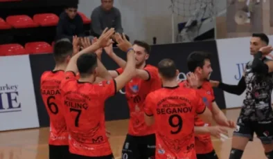 Alanya Belediyespor evinde yenildi