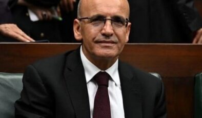 “Dış ticaret açığında iyileşme 8 aydır devam ediyor”