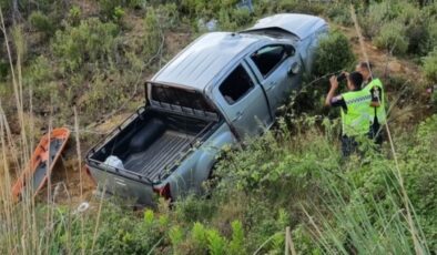 Alanya’da uçuruma yuvarlanan kamyonette 1 kişi öldü, 3 kişi yaralandı
