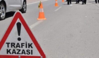 Alanya’da iki motosiklet çarpıştı: 4 yaralı