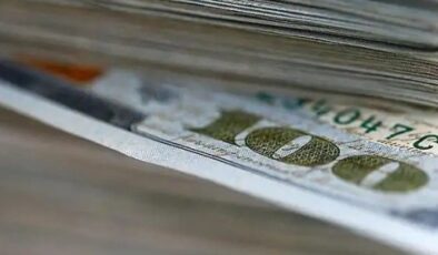 Cari denge martta 4,54 milyar dolar açık verdi
