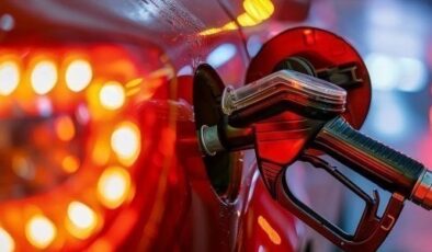 Benzin ve motorinde indirim bekleniyor