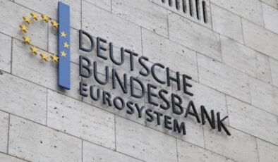 Bundesbank: Alman ekonomisi yavaş yavaş ivme kazanıyor