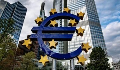Euro Bölgesi’nde yatırımcı güveni 28 ay sonra pozitif bölgeye çıktı