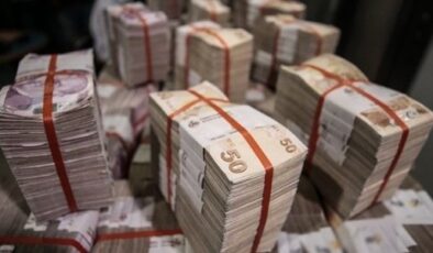 Hazine iki ihalede 56,7 milyar TL borçlandı