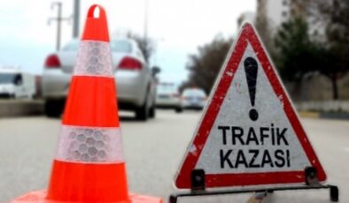 Alanya’da otomobil ile çarpışan motosiklet sürücüsü kadın ağır yaralandı