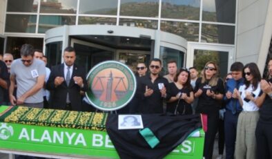 Avukat Arzu Çetin son yolculuğuna uğurlandı